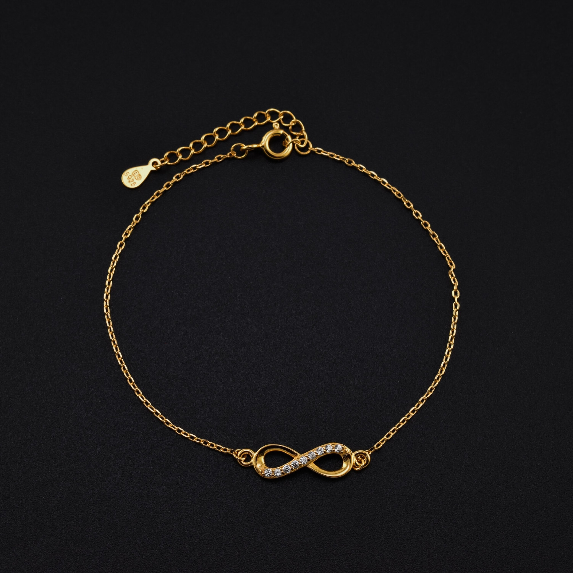 Bratara dama din argint ”Infinit” placata cu aur 18K