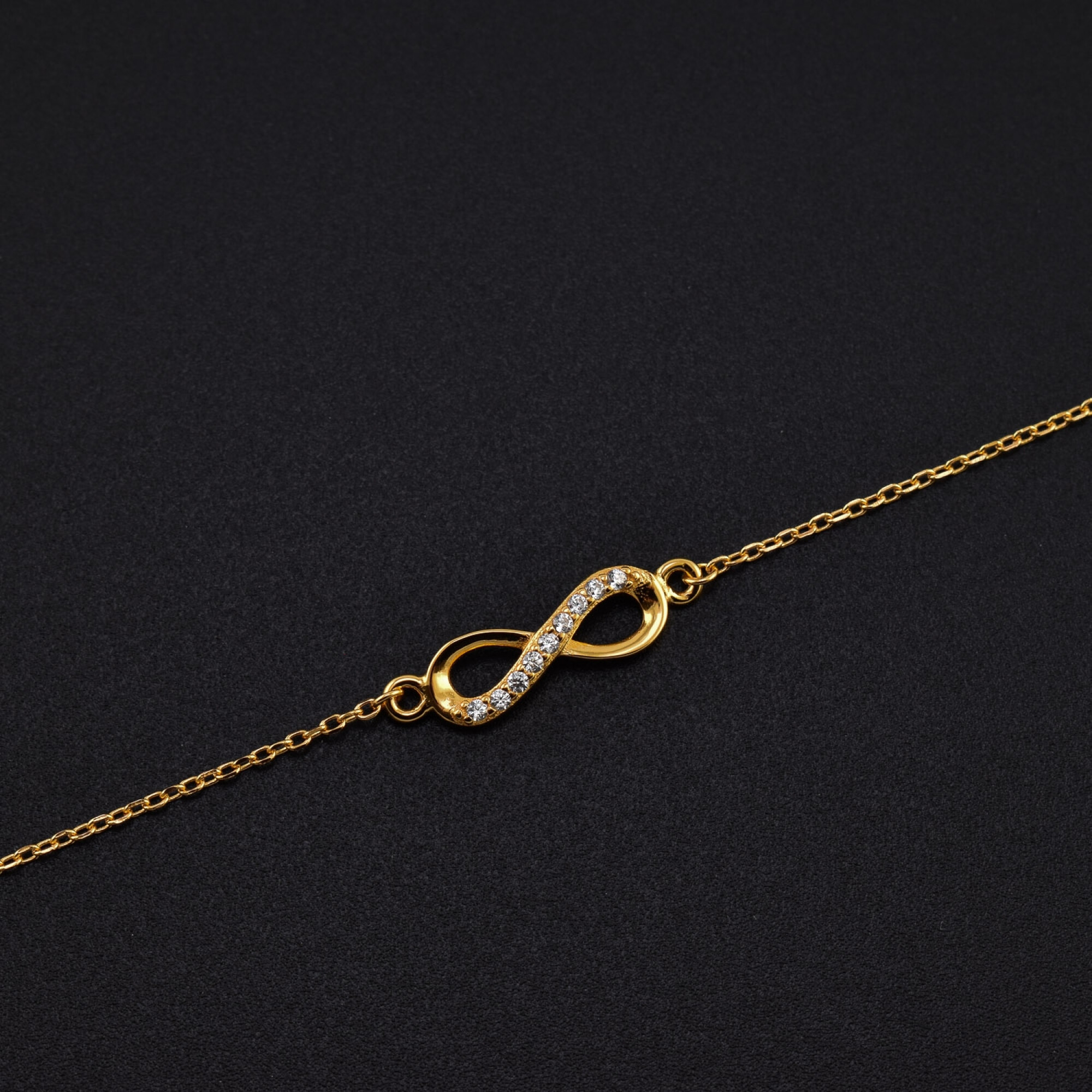 Bratara dama din argint ”Infinit” placata cu aur 18K