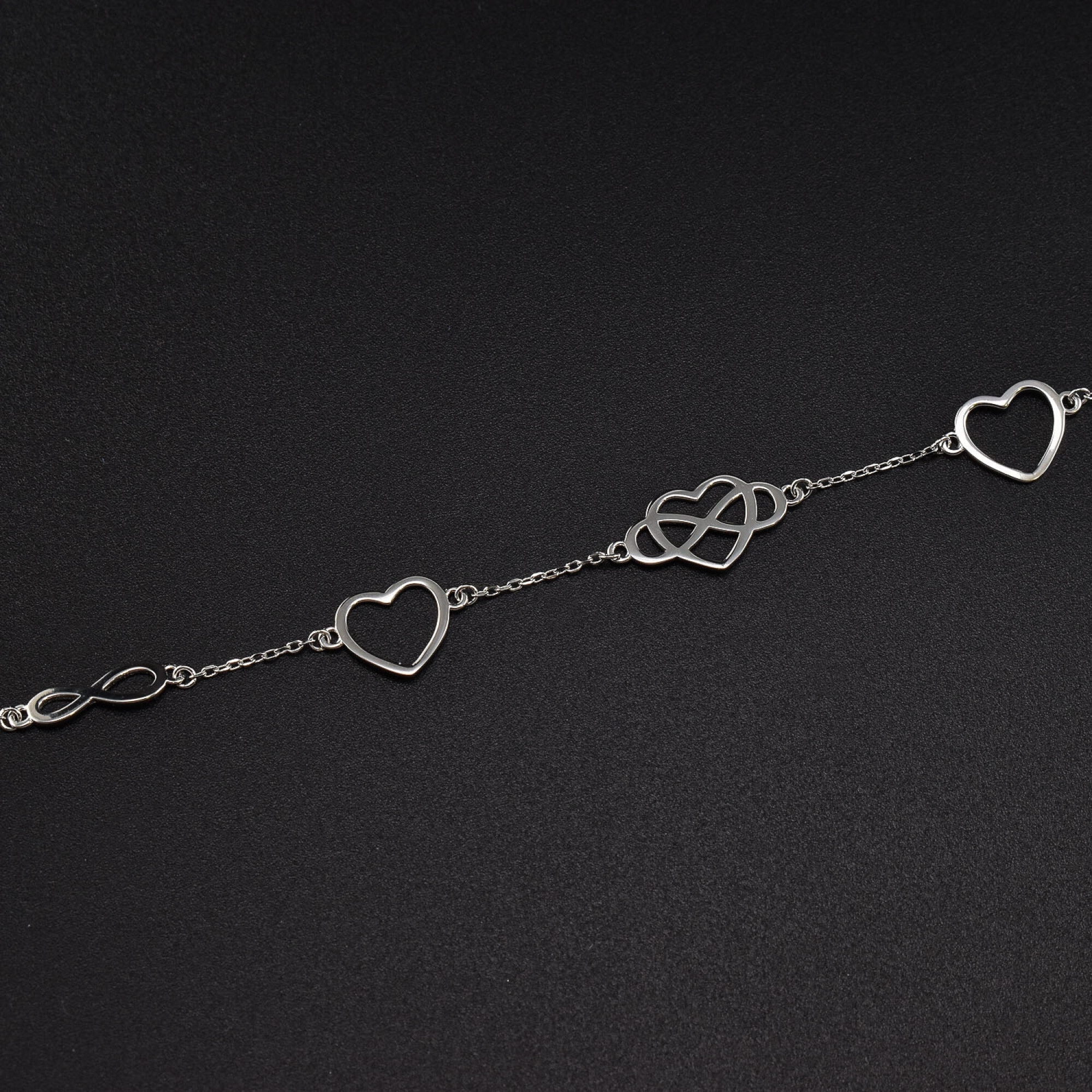 Bratara dama din argint ” infinity love”