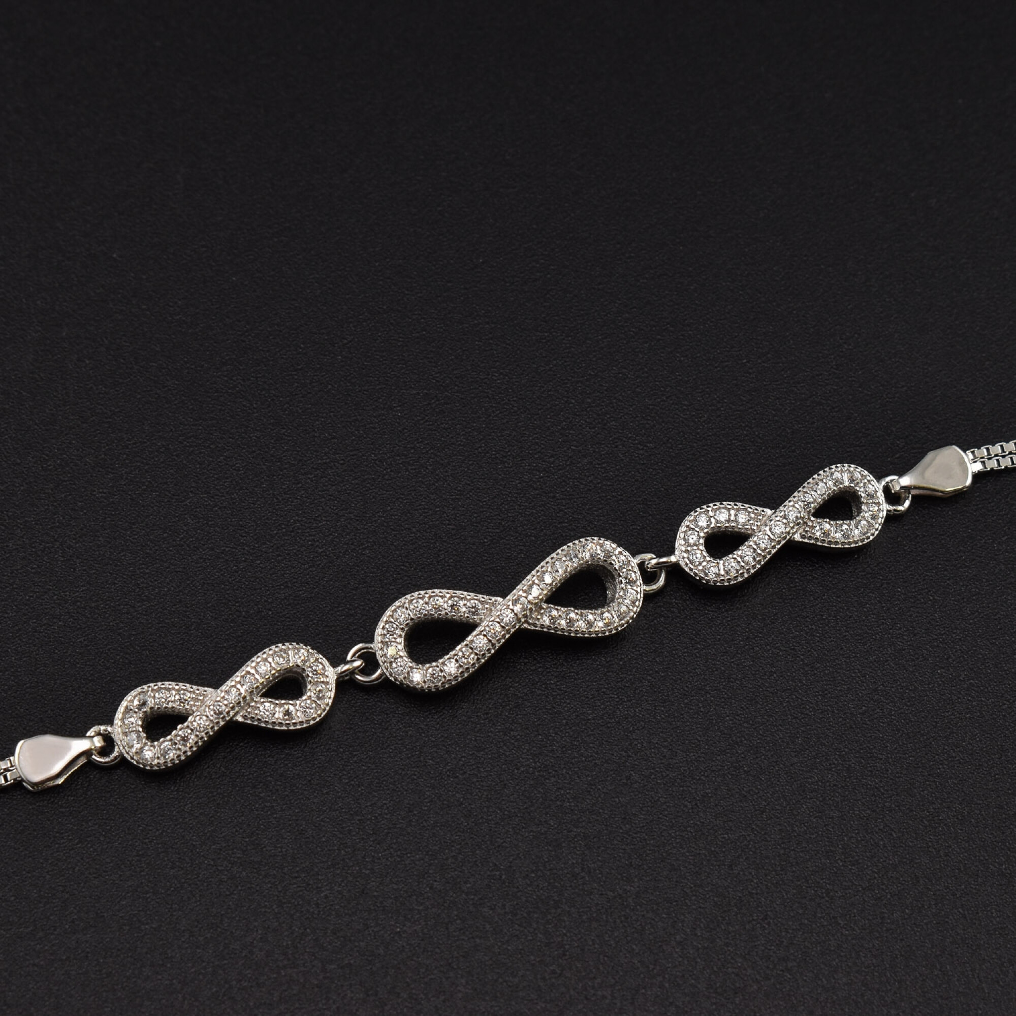 Bratara dama din argint cu cristale swarovski BDAG-B-231