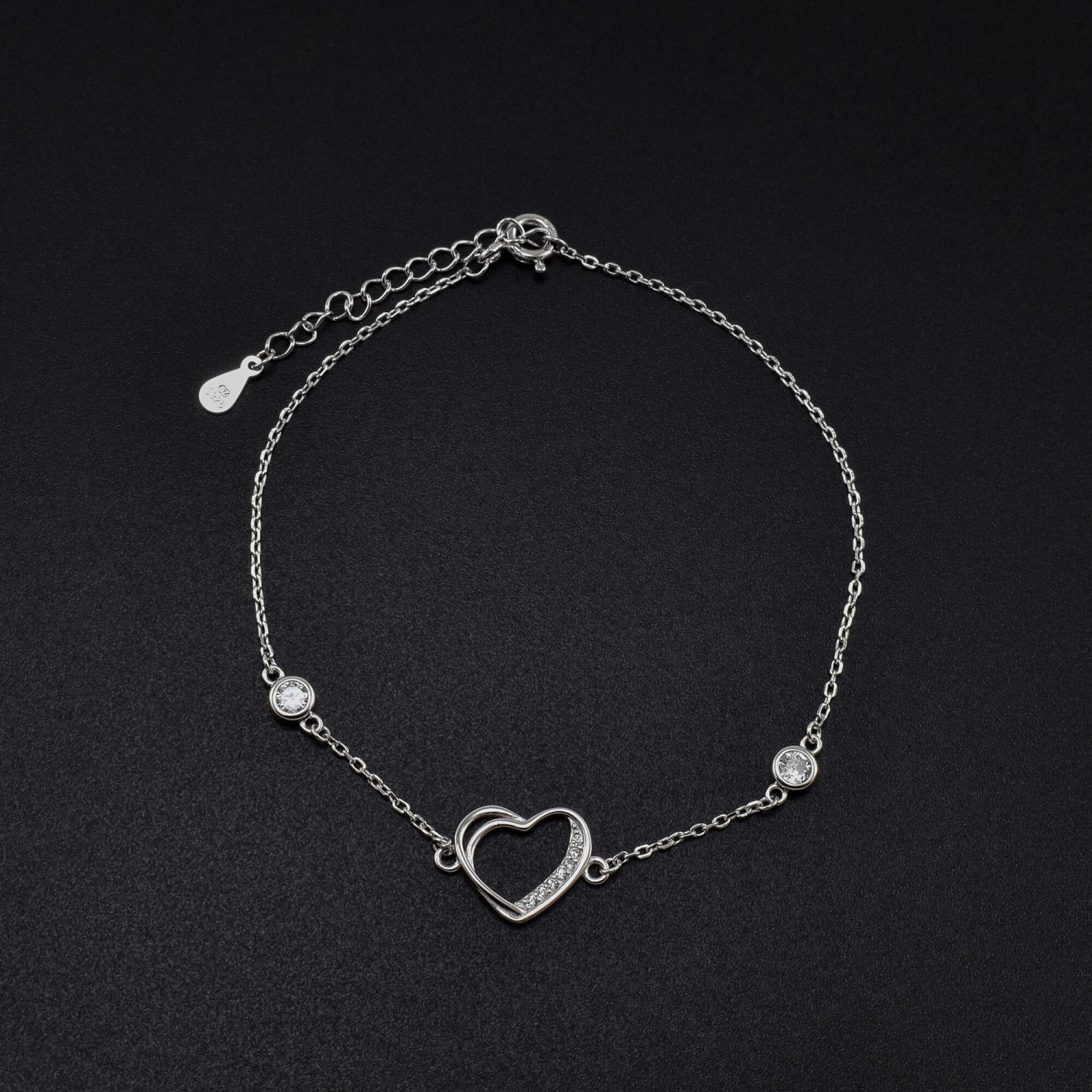 Bratara dama din argint  ”Loved Heart” cu cristale swarovski