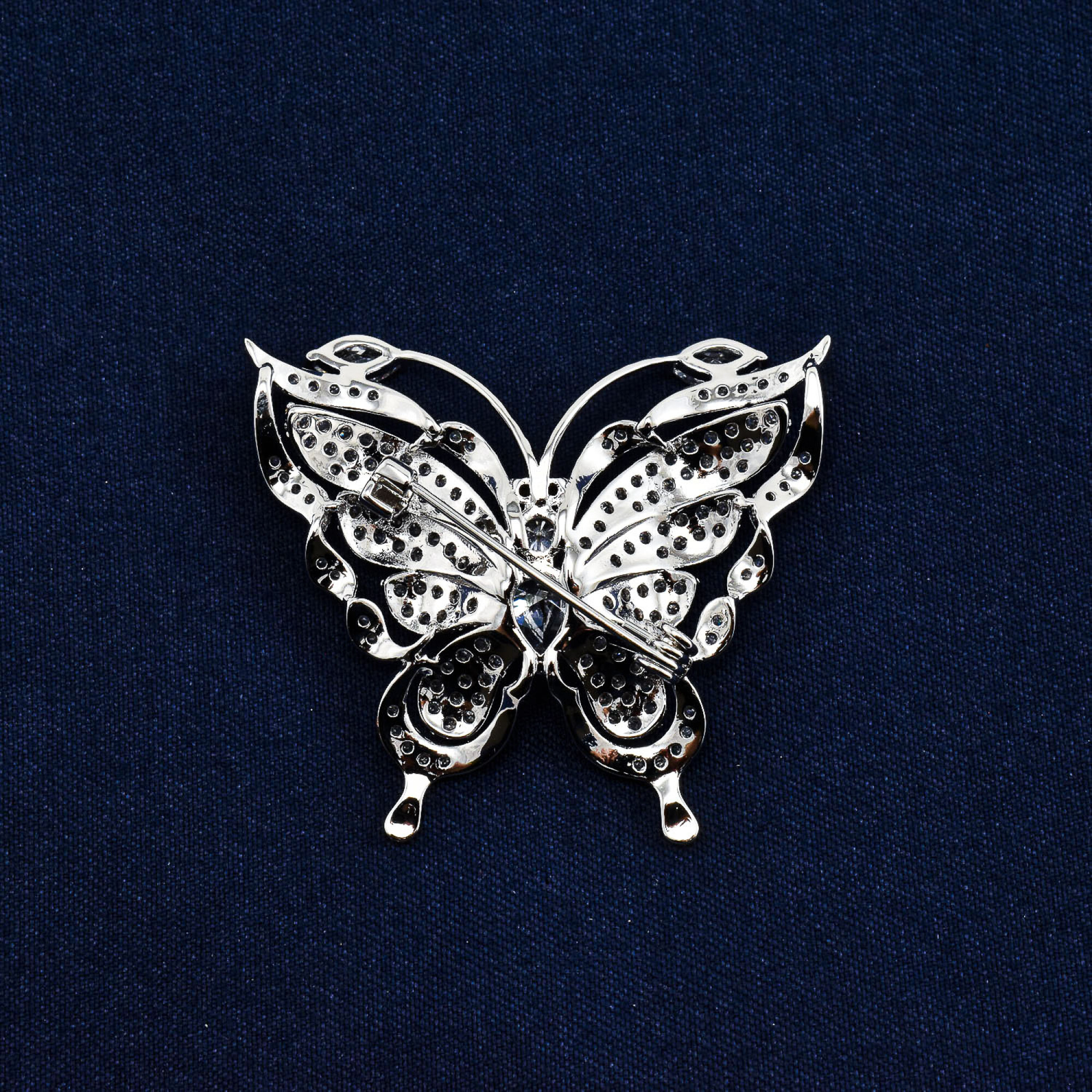 Brosa in forma de fluture cu cristale swarovski, placata cu aur 18k BRS-34