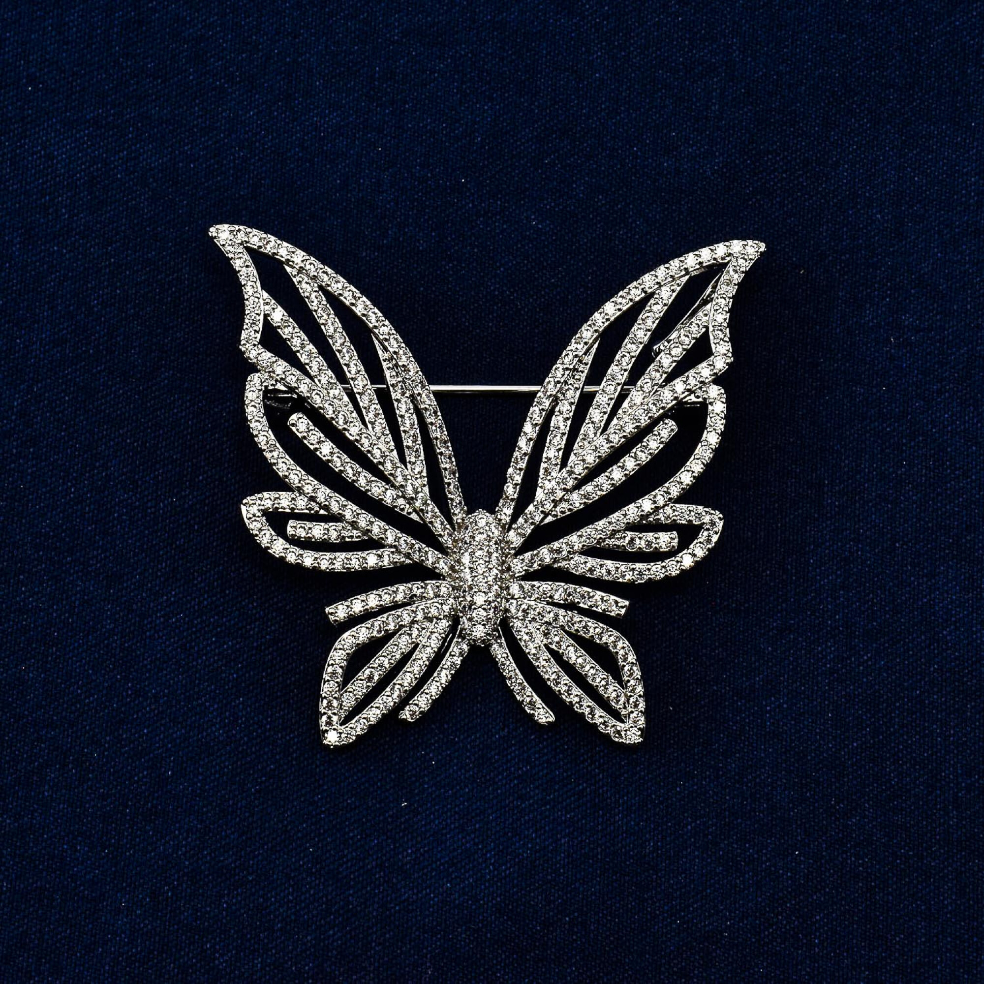 Brosa cu cristale swarovski placata cu aur alb 18k, in forma de fluture BRS-33