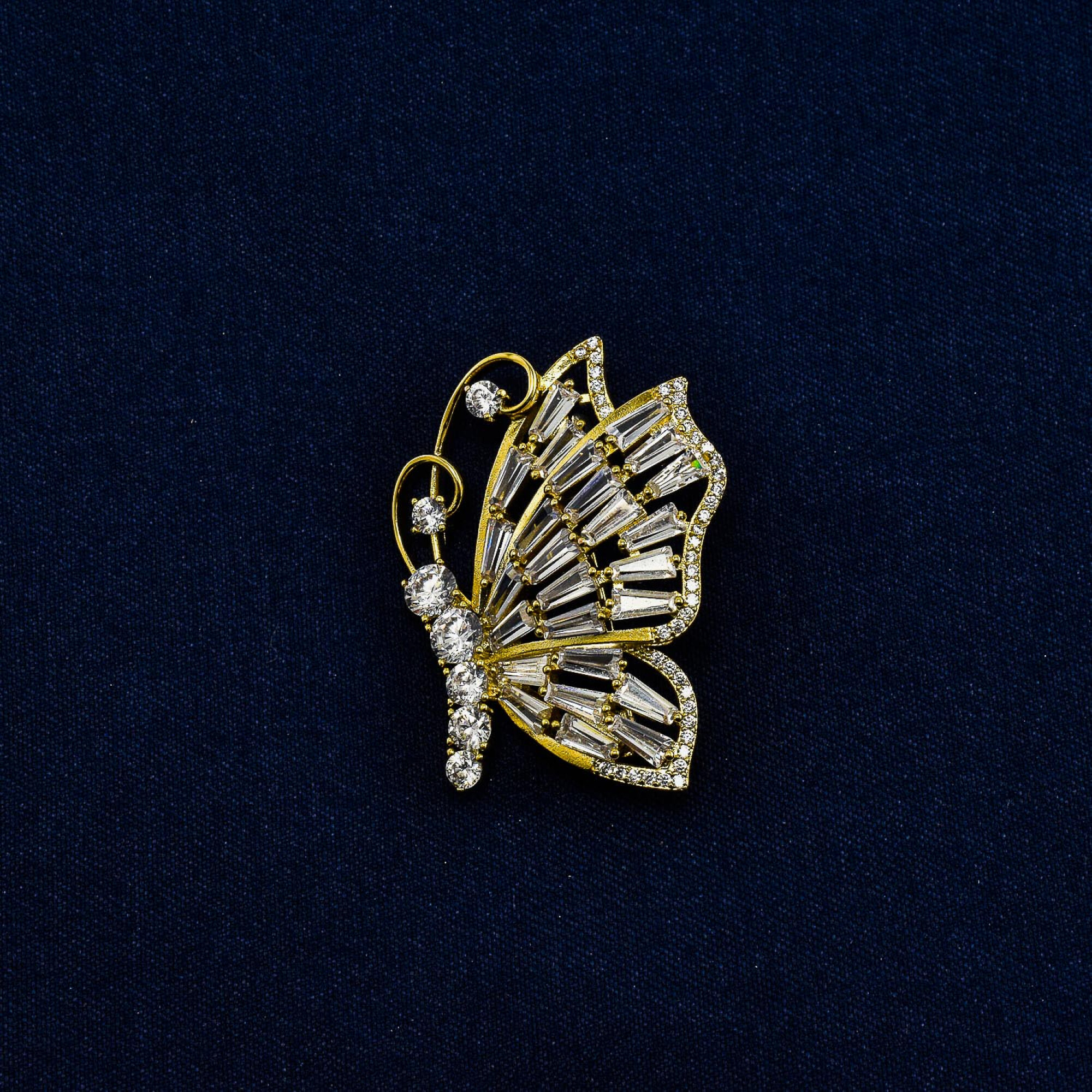 Brosa "Fluture" placata cu aur 18K 