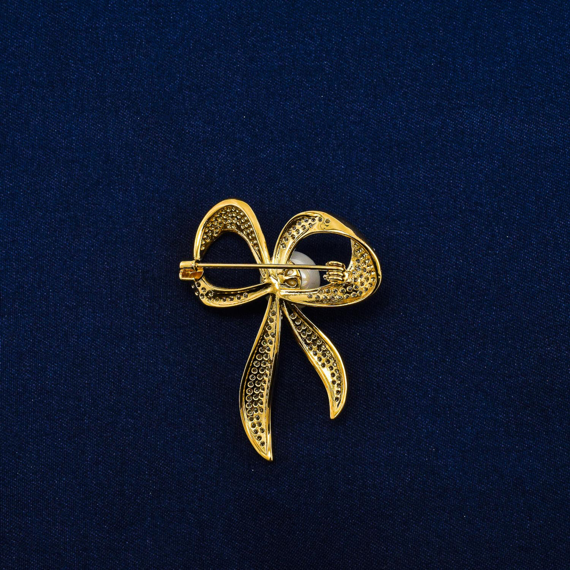Brosa "Funda", placata cu aur 18K 