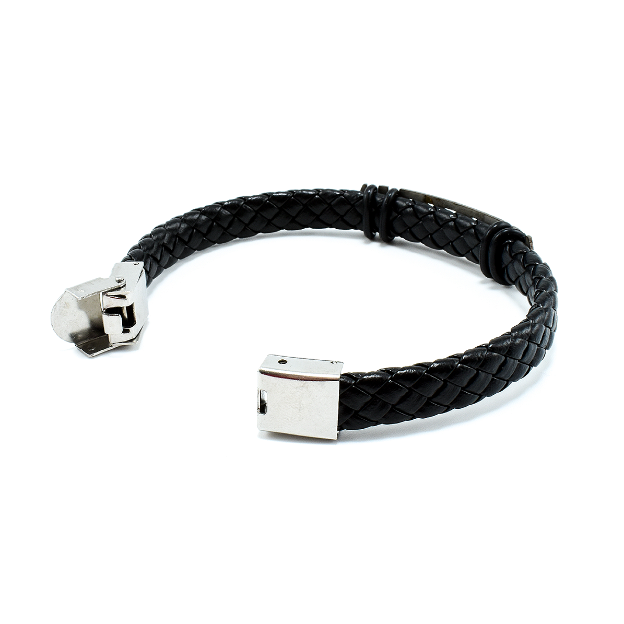 Bratara barbati din piele naturala model impletit cu accesoriu din otel