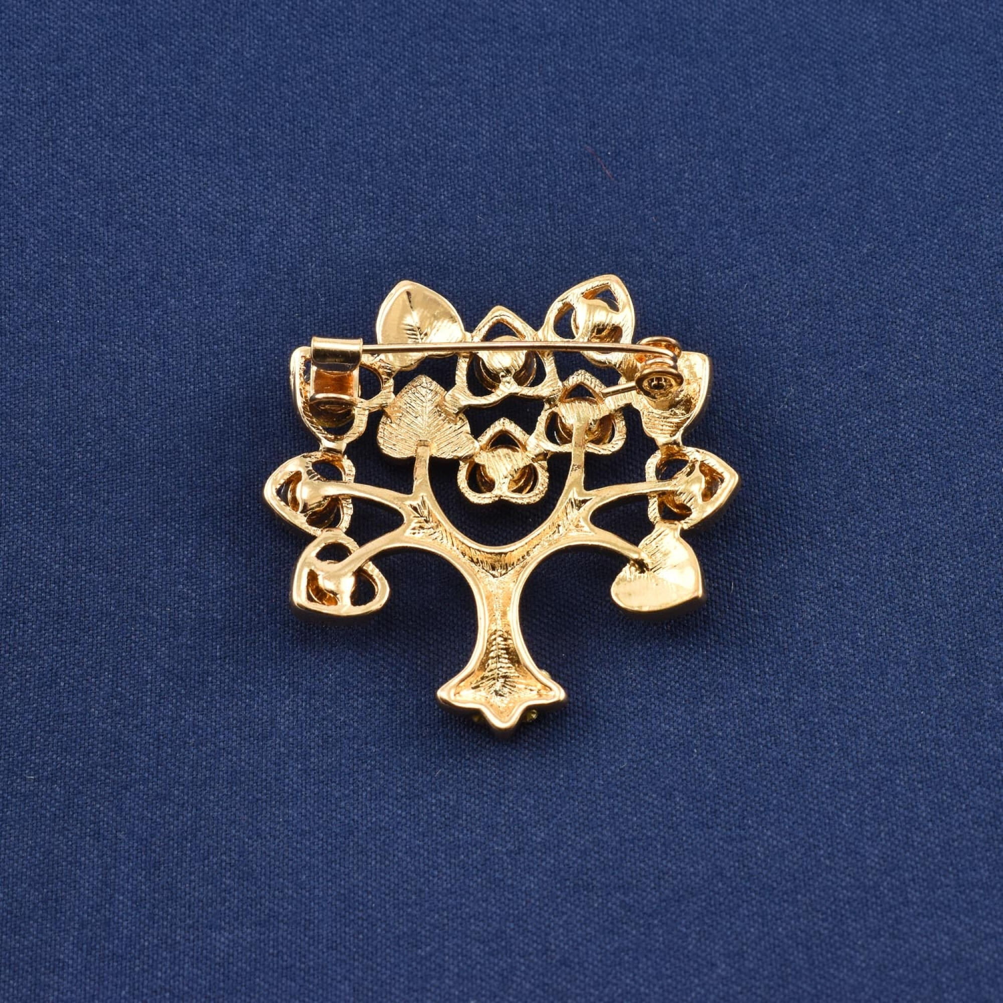 Brosa "Copacel" cu cristale zirconia
