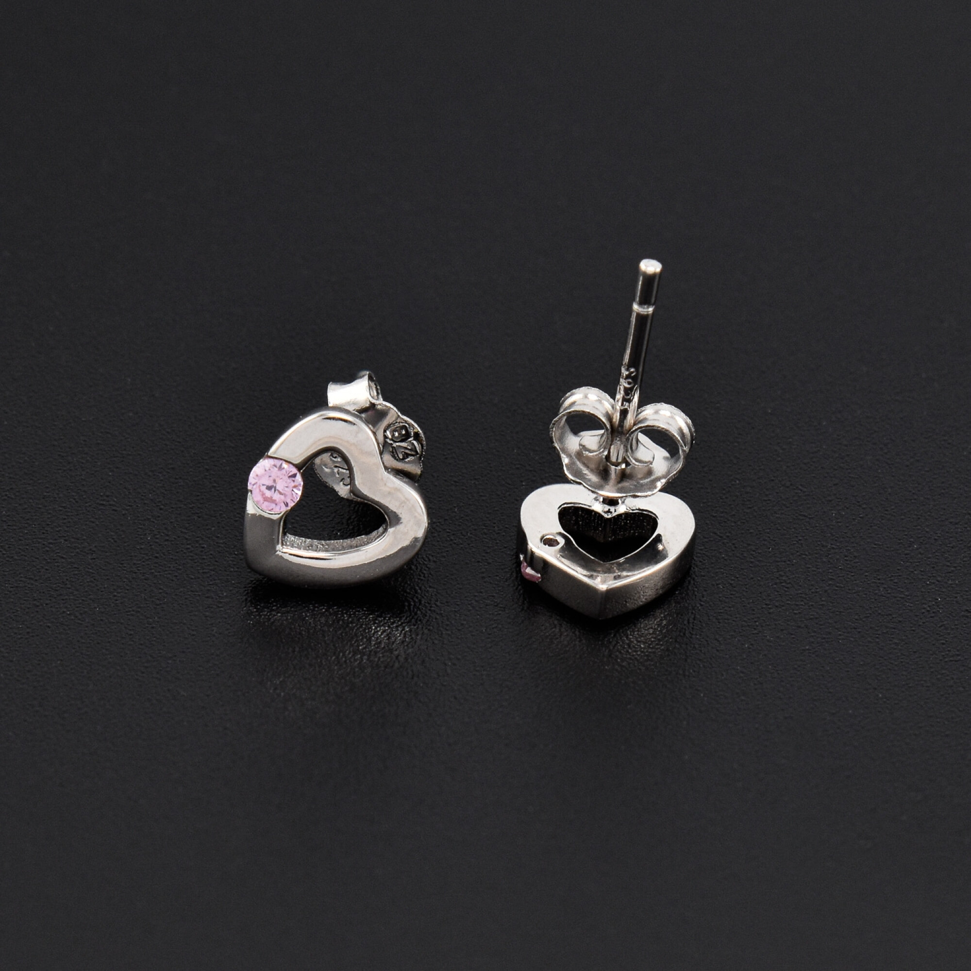Cercei dama din argint in forma de inima cu cristale swarovski roz