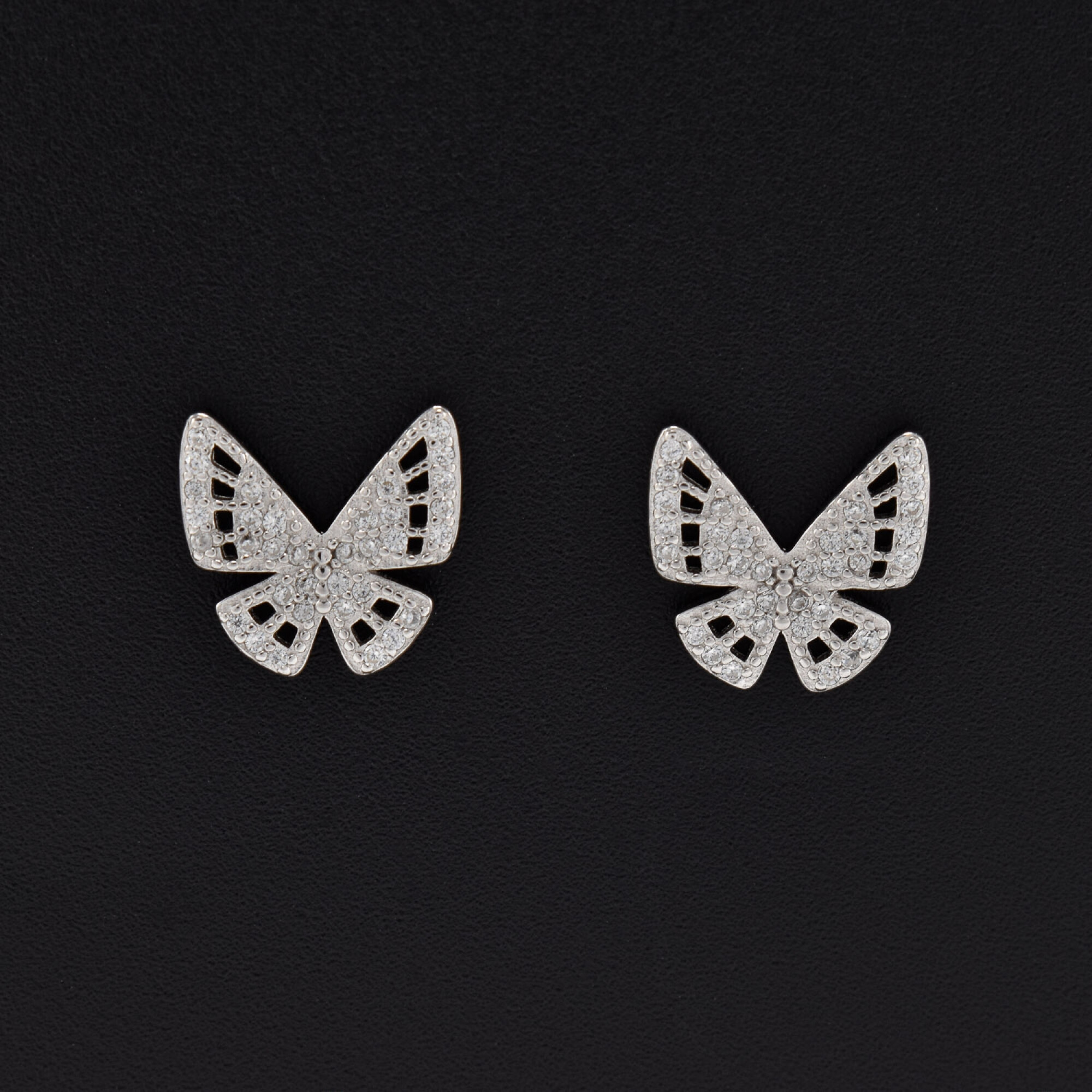 Cercei dama din argint in forma de fluture acoperiti cu cristale swarovski