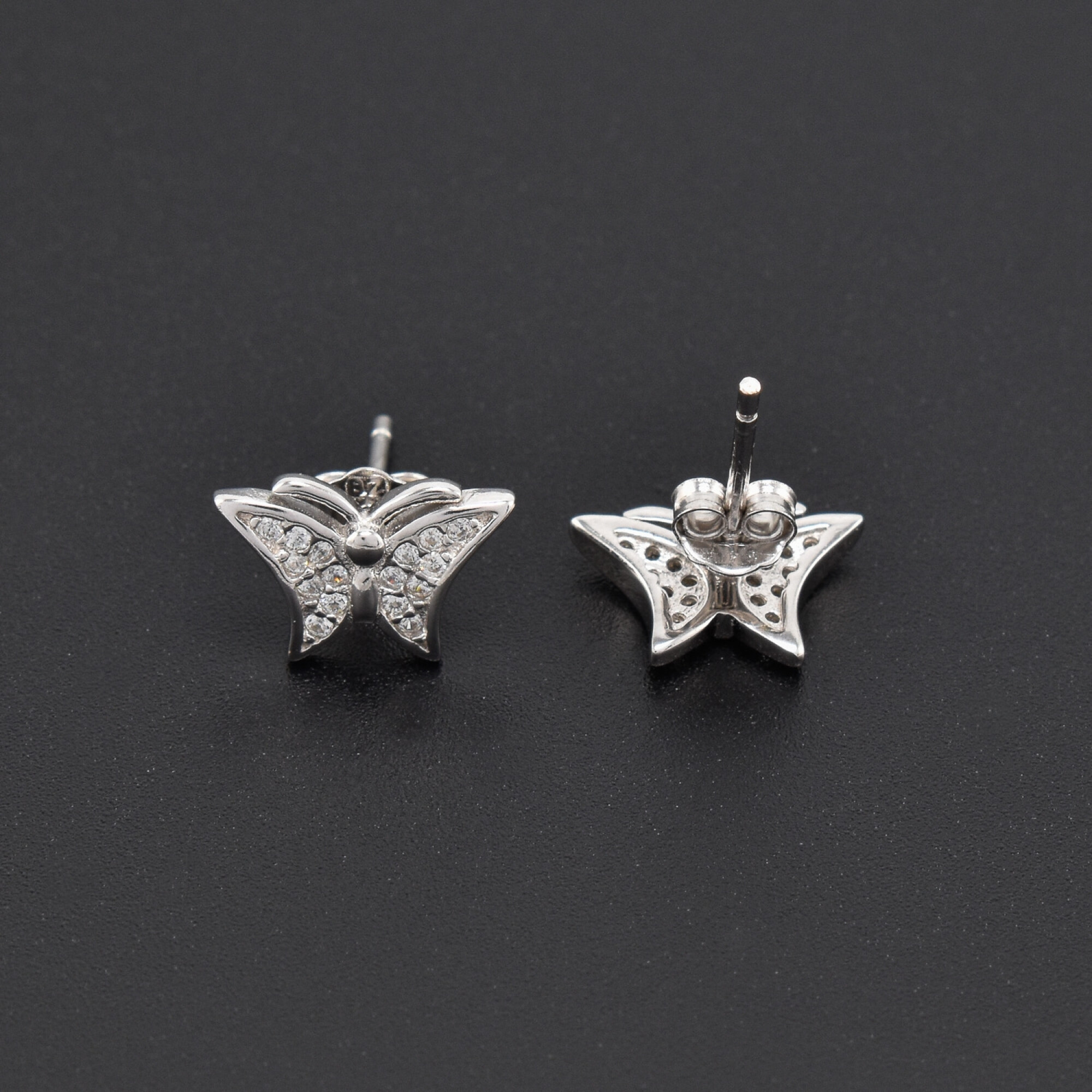 Cercei dama din argint in forma de fluture acoperiti cu cristale swarovski BDAG-C-72