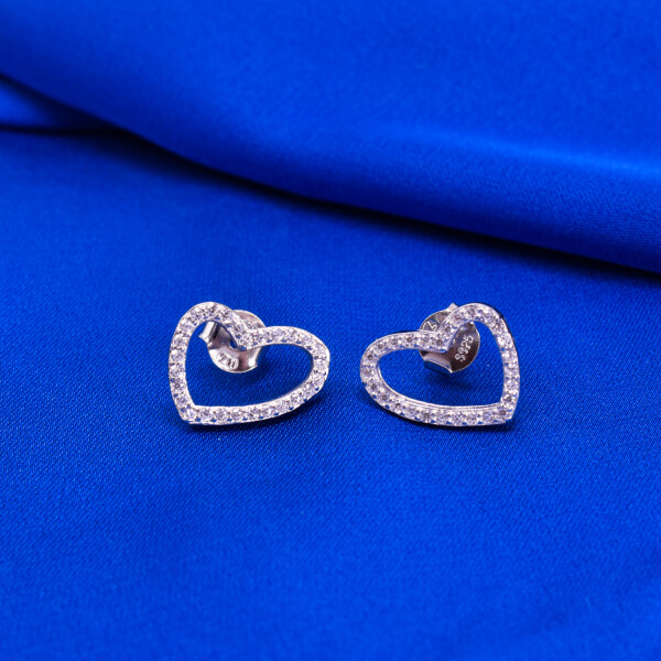 Cercei dama din argint ,,Inimi asimetrice'' acoperite cu cristale swarovski
