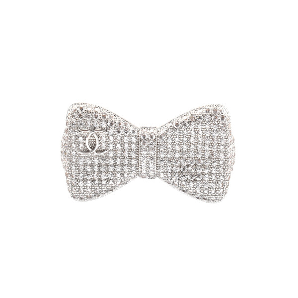 Brosa "Fundita" cu cristale swarovski si simbol chanel