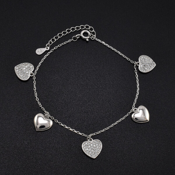 Bratara dama din argint cu accesorii in forma de inima si cristale swarovski