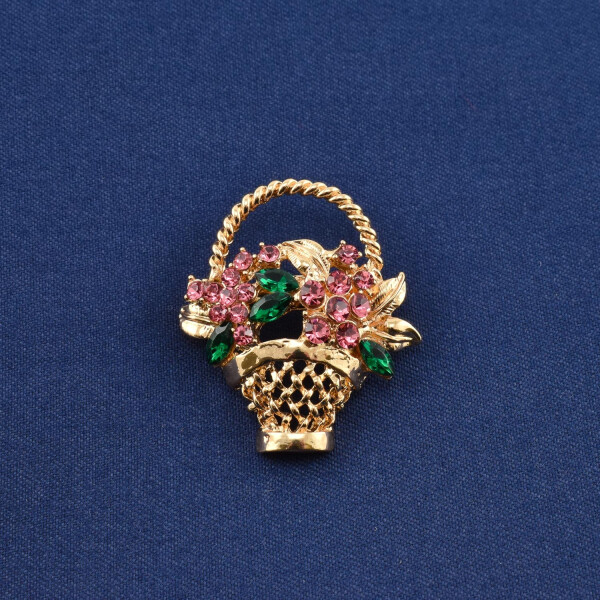 Martisor brosa "Cos cu flori" cu cristale zirconia roz