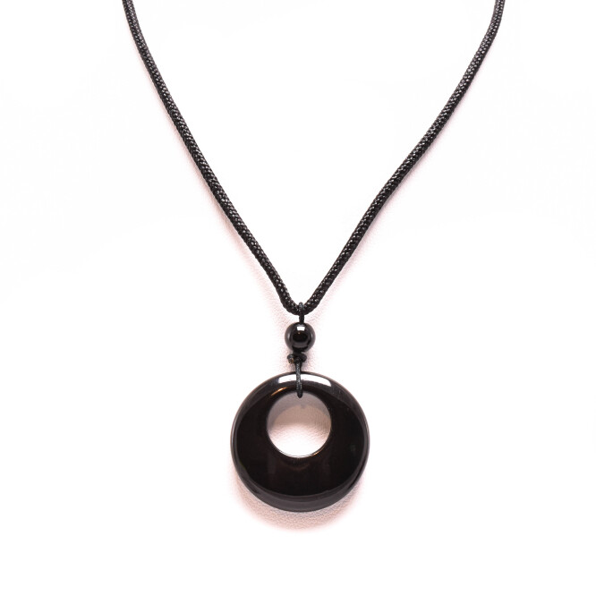 Pandantiv barbati din onix negru cu snur ajustabil