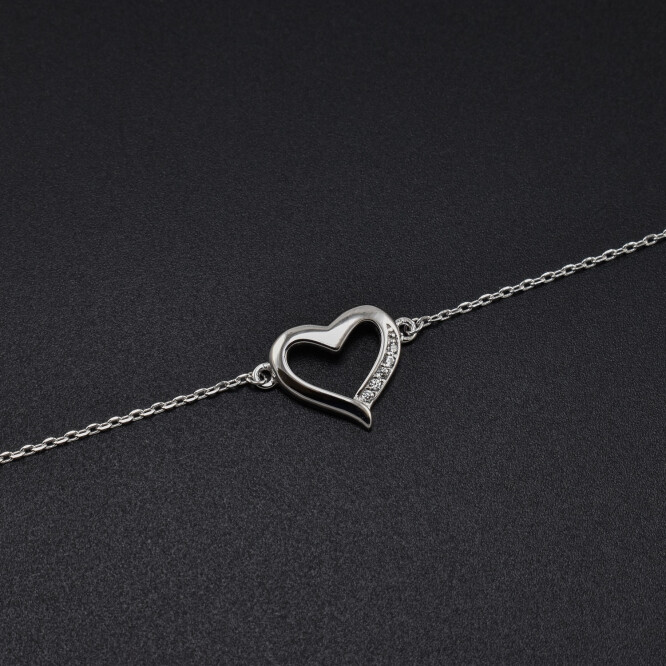 Bratara dama din argint  ”Simple Heart” cu cristale Swarovski
