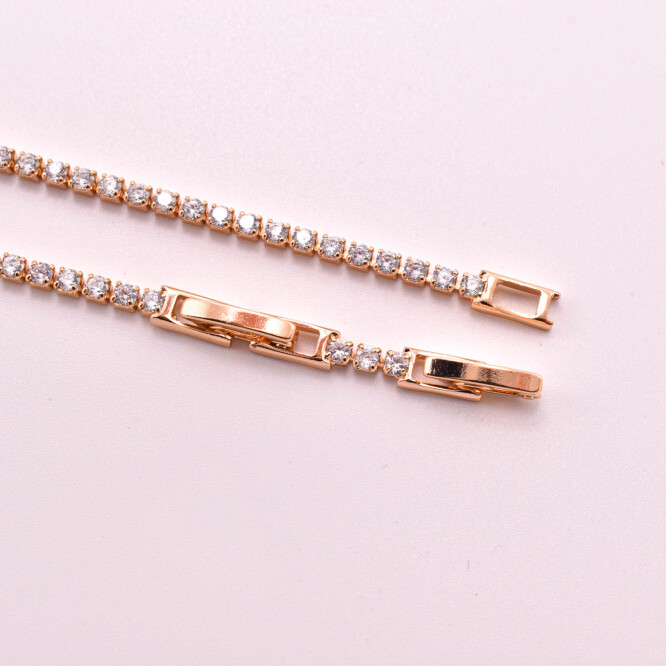 Bratara Tennis cu cristale swarovski placata cu aur 18K 