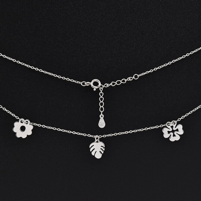 Lantisor dama din argint cu accesorii diverse