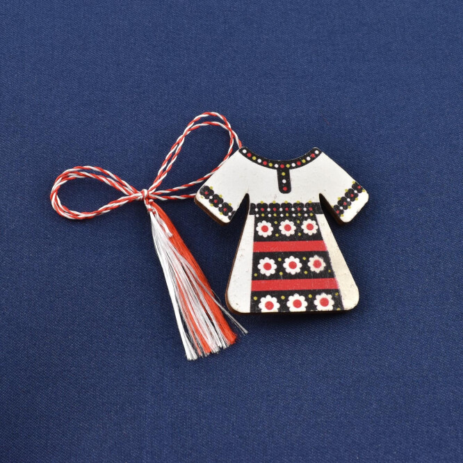 Martisor brosa "Rochita populara" cu motive traditionale