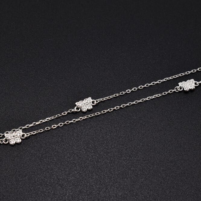 Bratara dama din argint cu accesorii in forma de fluturi