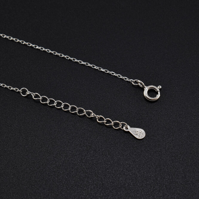 Bratara dama din argint cu accesoriu in forma de cruce cu cristale swarovski