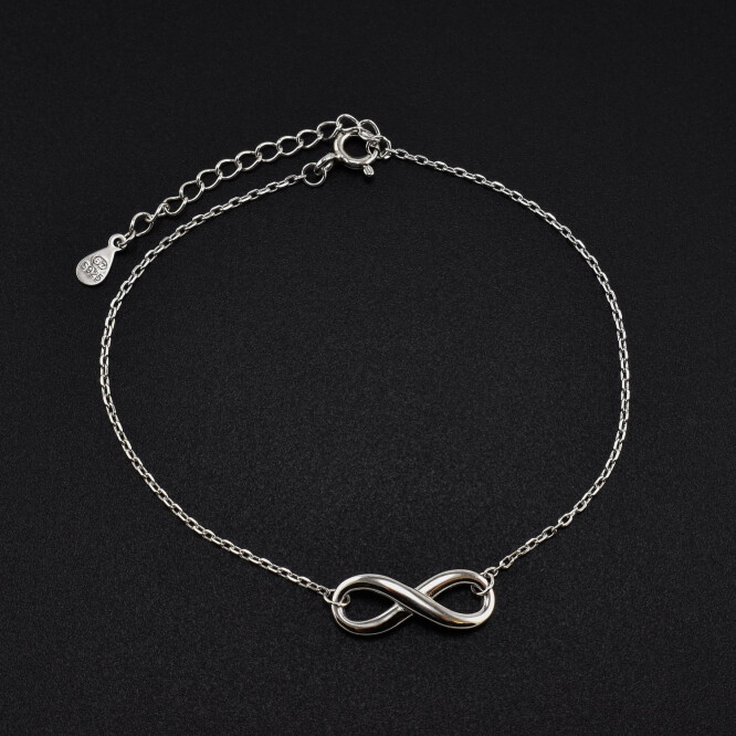 Bratara dama din argint cu accesoriu in forma de infinit