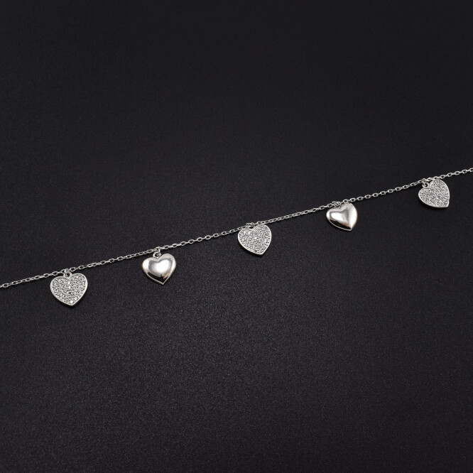 Bratara dama din argint cu accesorii in forma de inima si cristale swarovski
