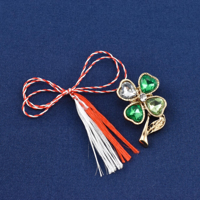 Martisor brosa "trifoi cu patru foi" cu cristale zirconia