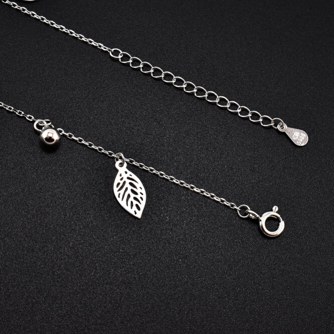 Bratara dama din argint cu accesorii in forma de frunza
