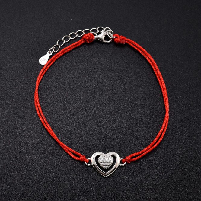 Bratara dama cu snur si accesoriu din argint sub forma de inima 