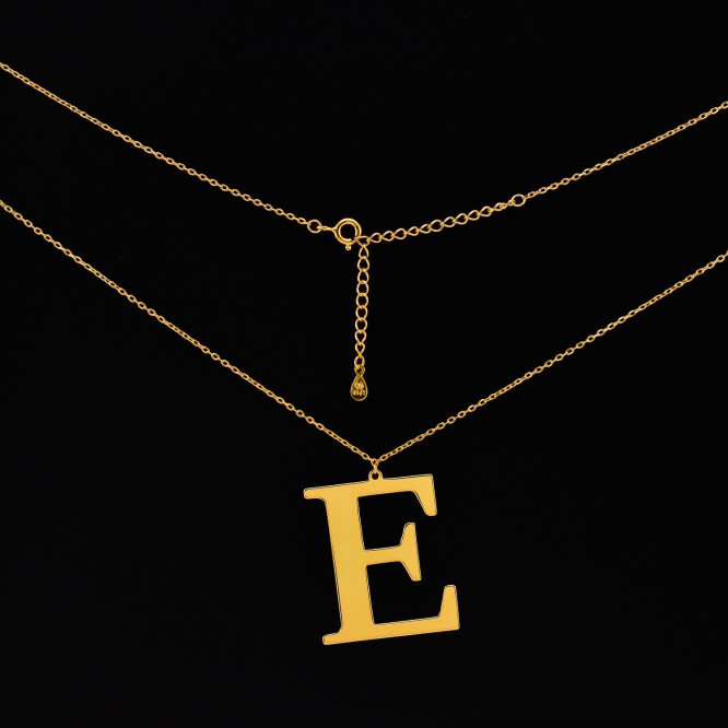 Lantisor dama din argint placat cu aur 18 K, pandantiv litera ”E”