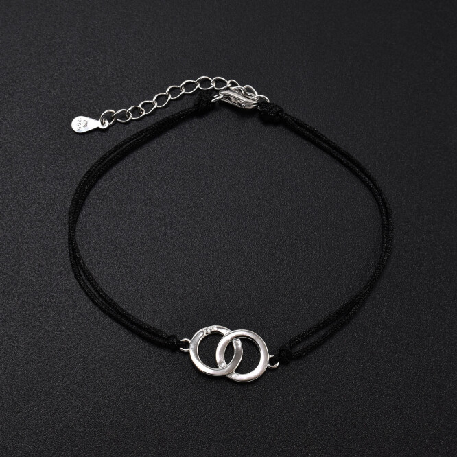 Bratara dama cu snur negru si accesoriu din argint in forma de cercuri