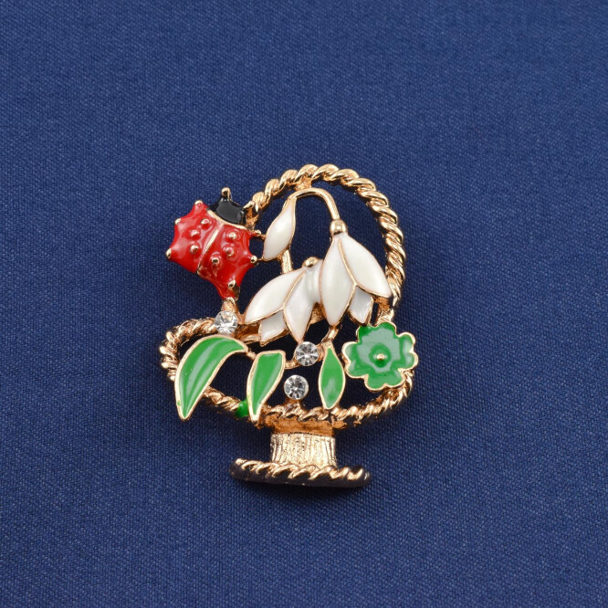 Martisor brosa "Cos cu ghiocei"