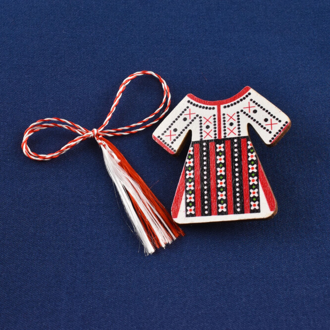 Martisor brosa "Rochita traditionala"