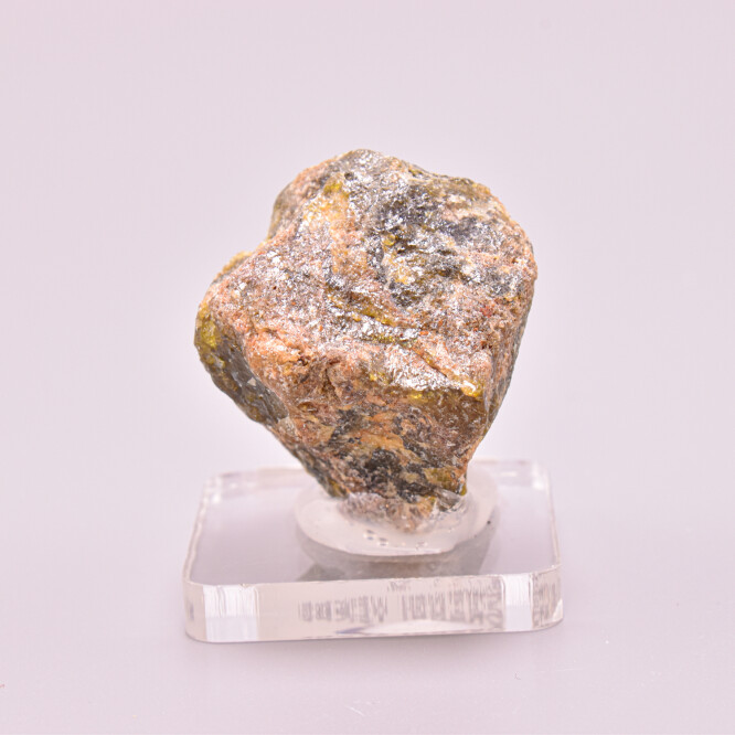 Piatra bruta de granat verde