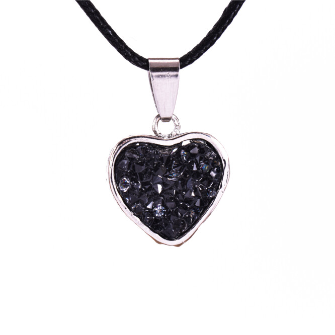 Pandantiv druzy din rasina in forma de inimioara, neagra